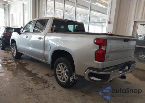 2021 Chevrolet Silverado 1500 4Wd Short Bed Lt z USA, uszkodzony, nr VIN 1GCUYDED4MZ443556